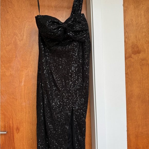 Ordered for an event and decided to go with another option. Brand new - Picture 5 of 8